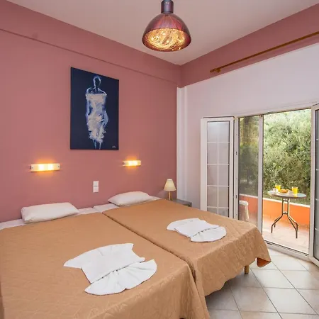 Kogeros Apartment *