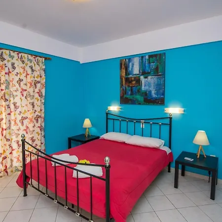 Kogeros Apartment *