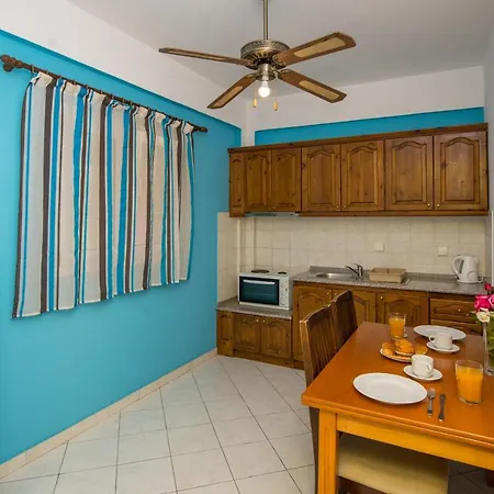 Kogeros Apartment Agios Georgios Pagon