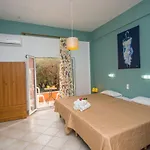 Lejlighed Kogeros Agios Georgios Pagon