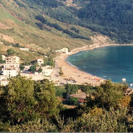 Appartement Kogeros Agios Georgios Pagon