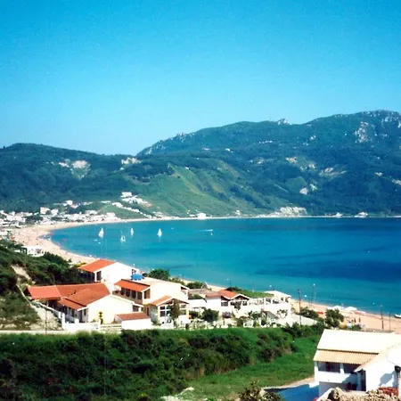 Appartement Kogeros Agios Georgios Pagon
